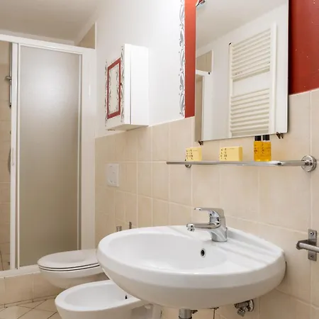 Sant'ambrogio - Michelangelo Lejlighed